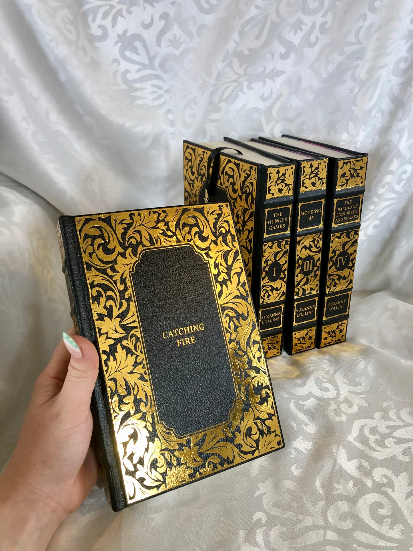 The Hunger Games - Leatherbound