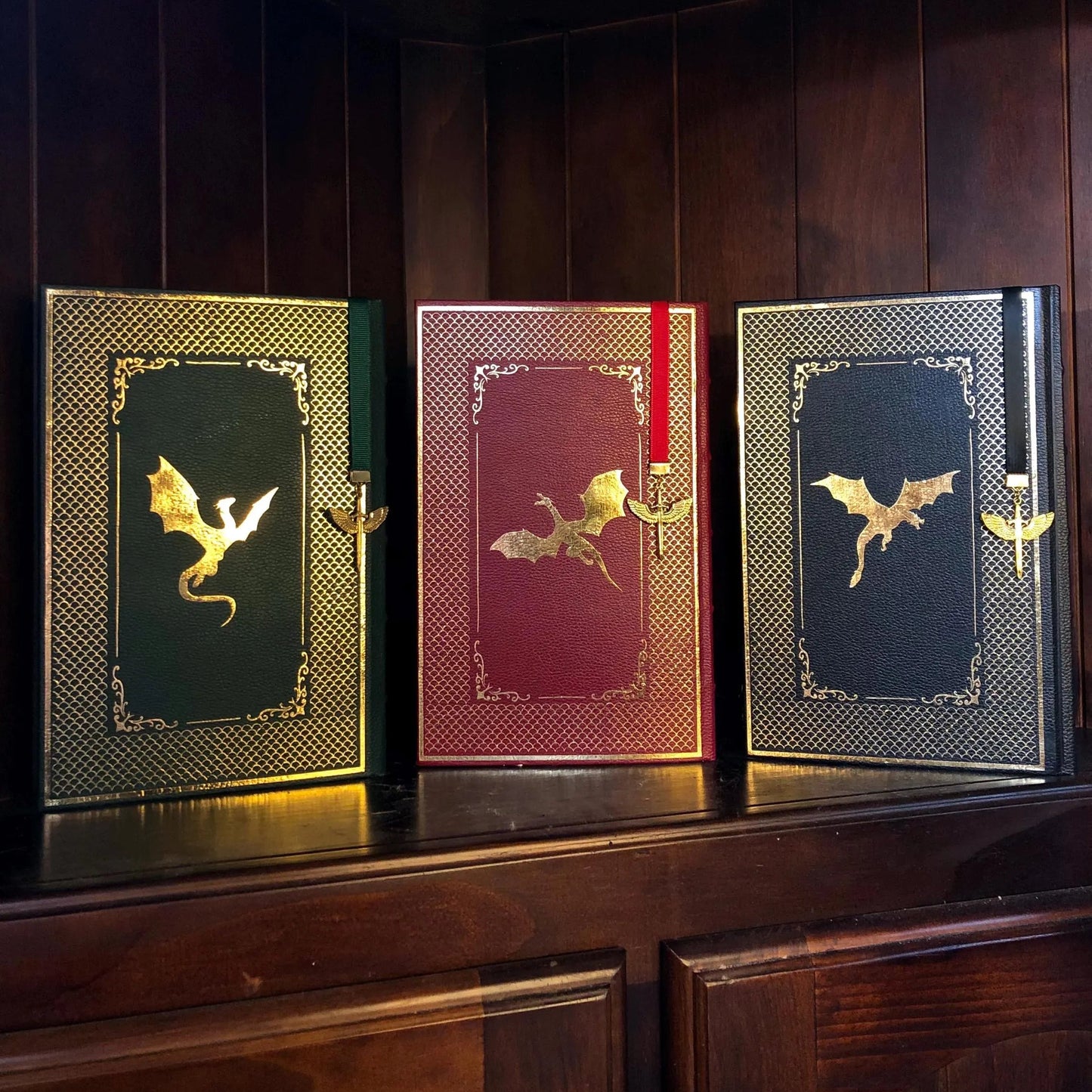 Fourth Wing - Leatherbound
