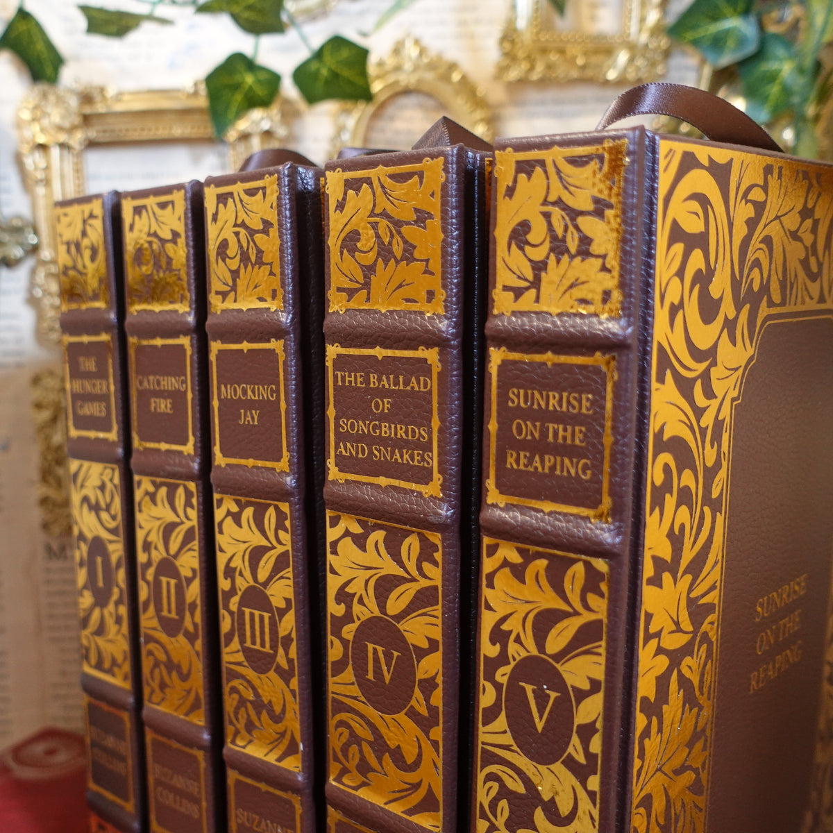 The Hunger Games - Leatherbound